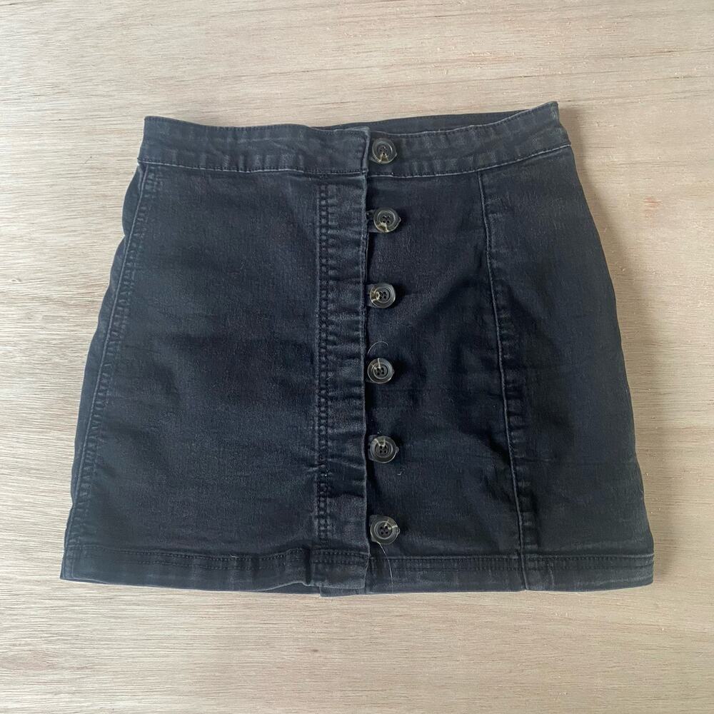 Faded Black Denim Grunge Style Button Front Miniskirt Size M